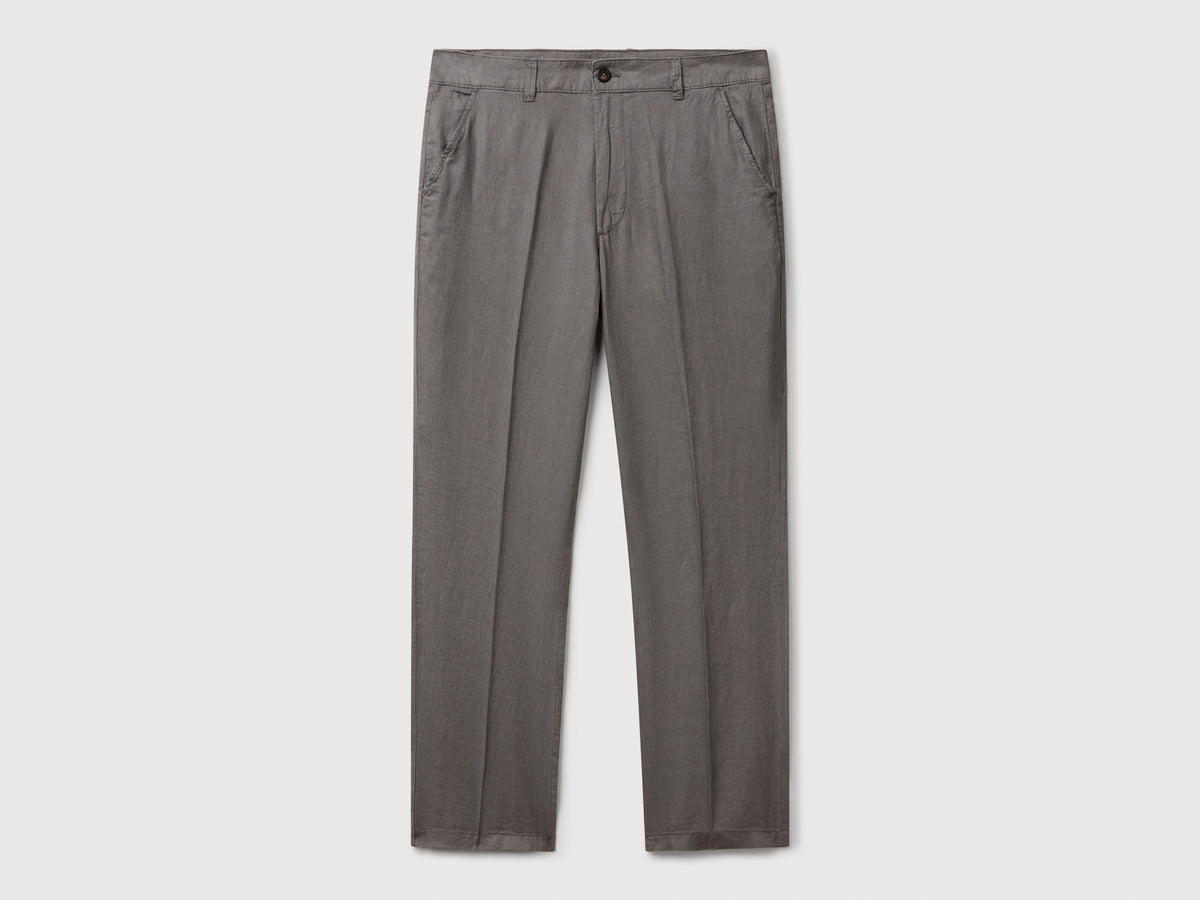 Chino in puro lino