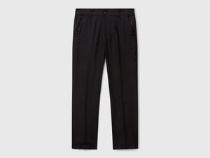 Chino in puro lino