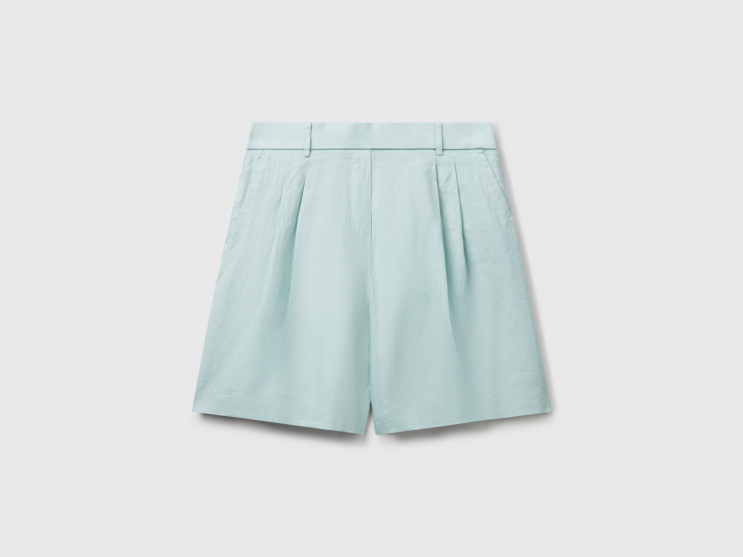 Bermuda 100% lino da donna verde acqua | Benetton Outlet
