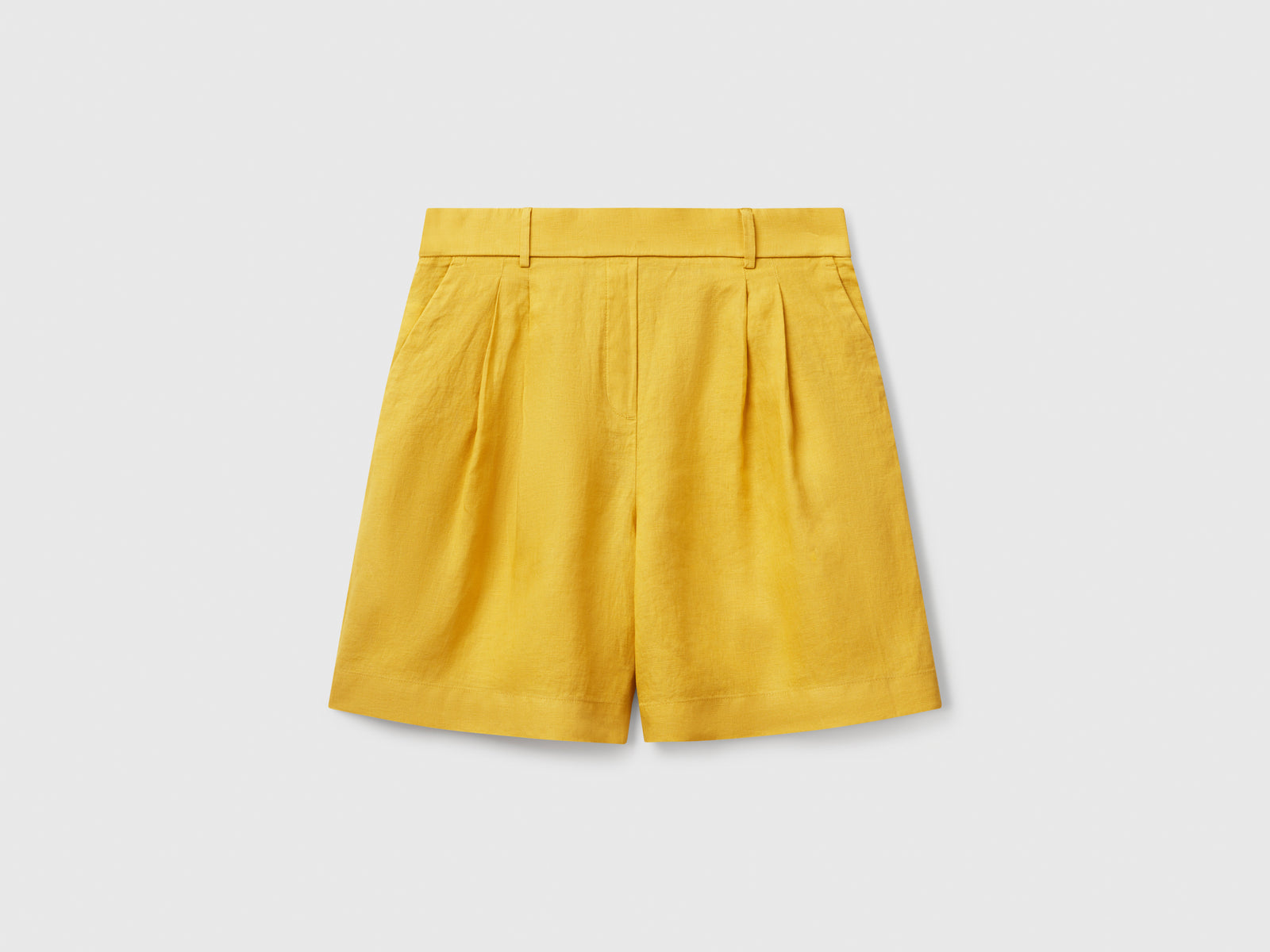 Bermuda 100% lino da donna senape | Benetton Outlet