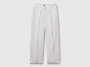 Straight trousers in pure linen