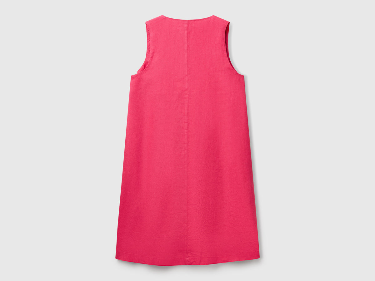 Vestito smanicato in puro lino