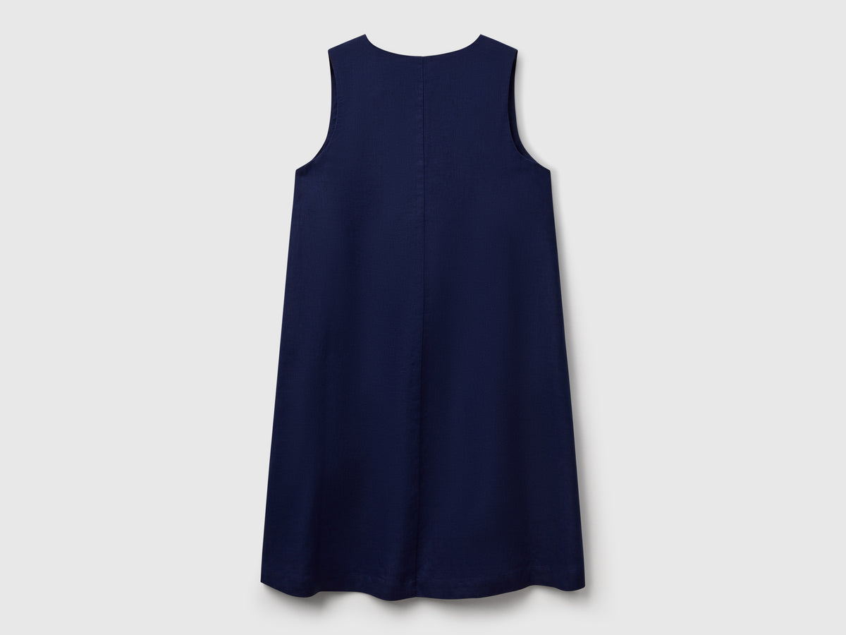 Vestito smanicato in puro lino
