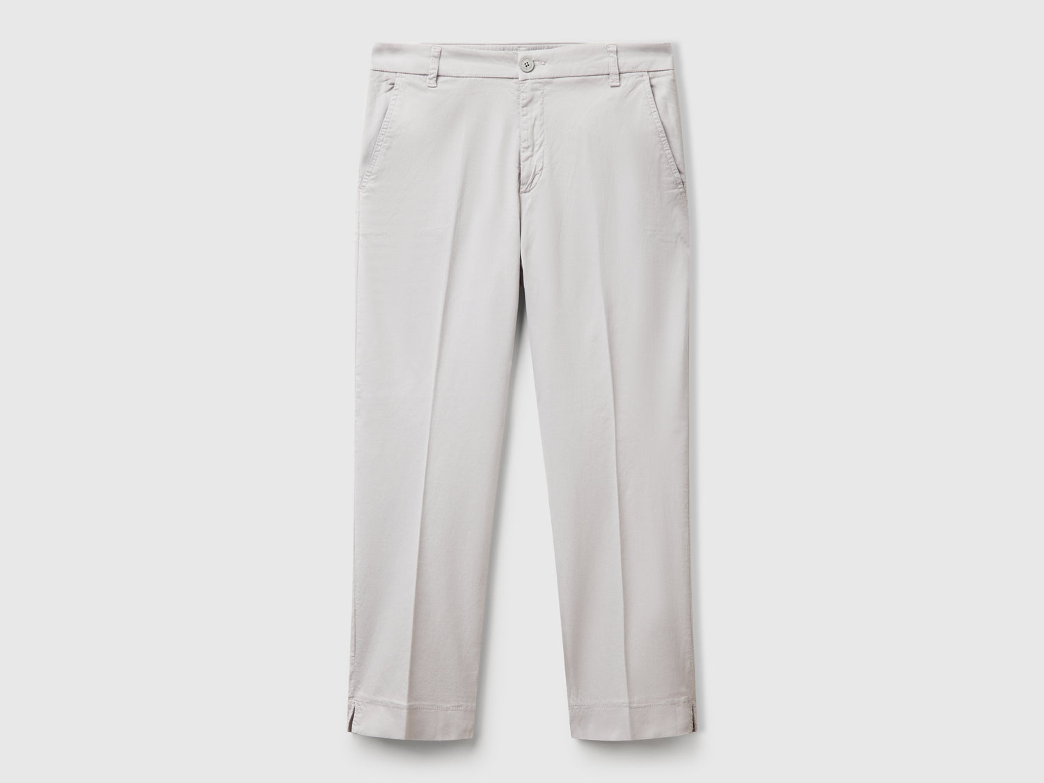 Chino cropped in cotone stretch da donna grigio chiaro | Benetton Outlet