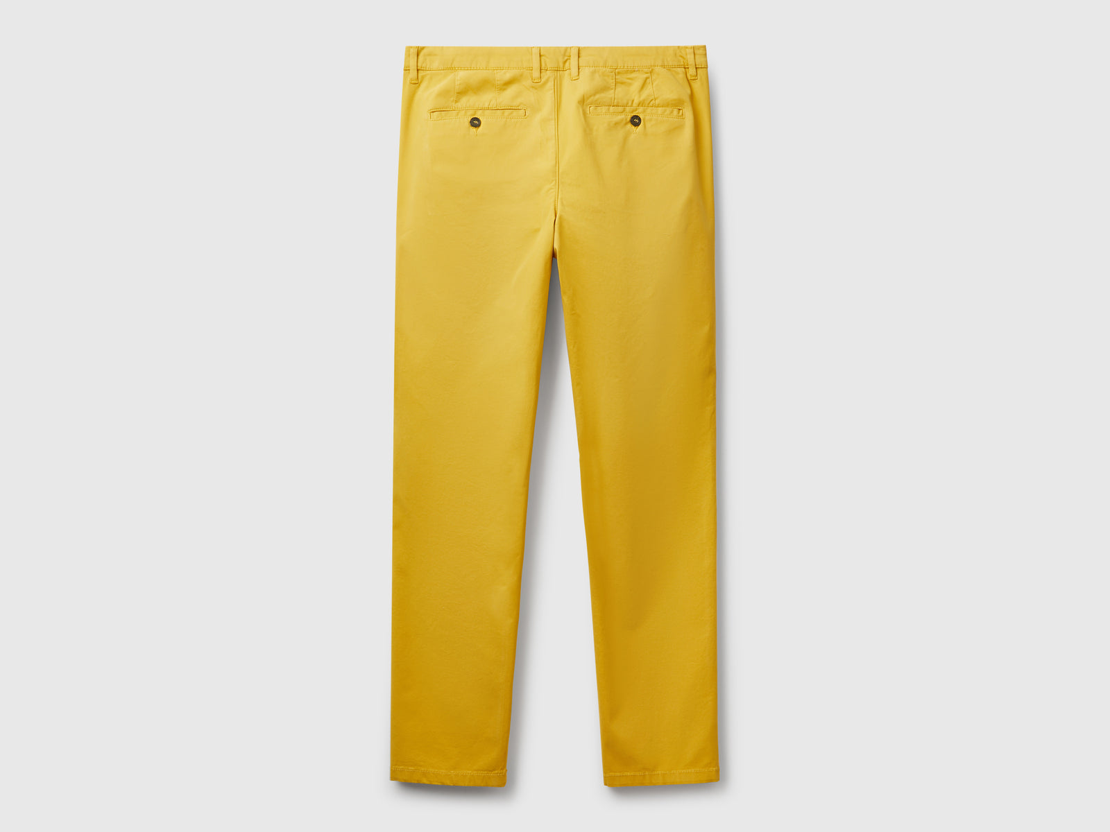Chino slim fit da uomo senape 2 | Benetton Outlet