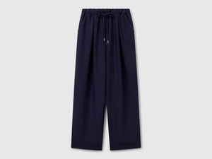 Wide trousers in viscose blend