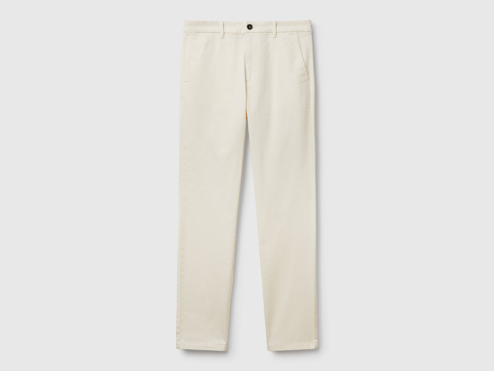 Chino slim fit in cotone stretch da uomo bianco panna | Benetton Outlet