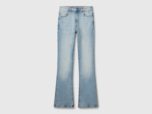 Jeans a zampa in misto cotone