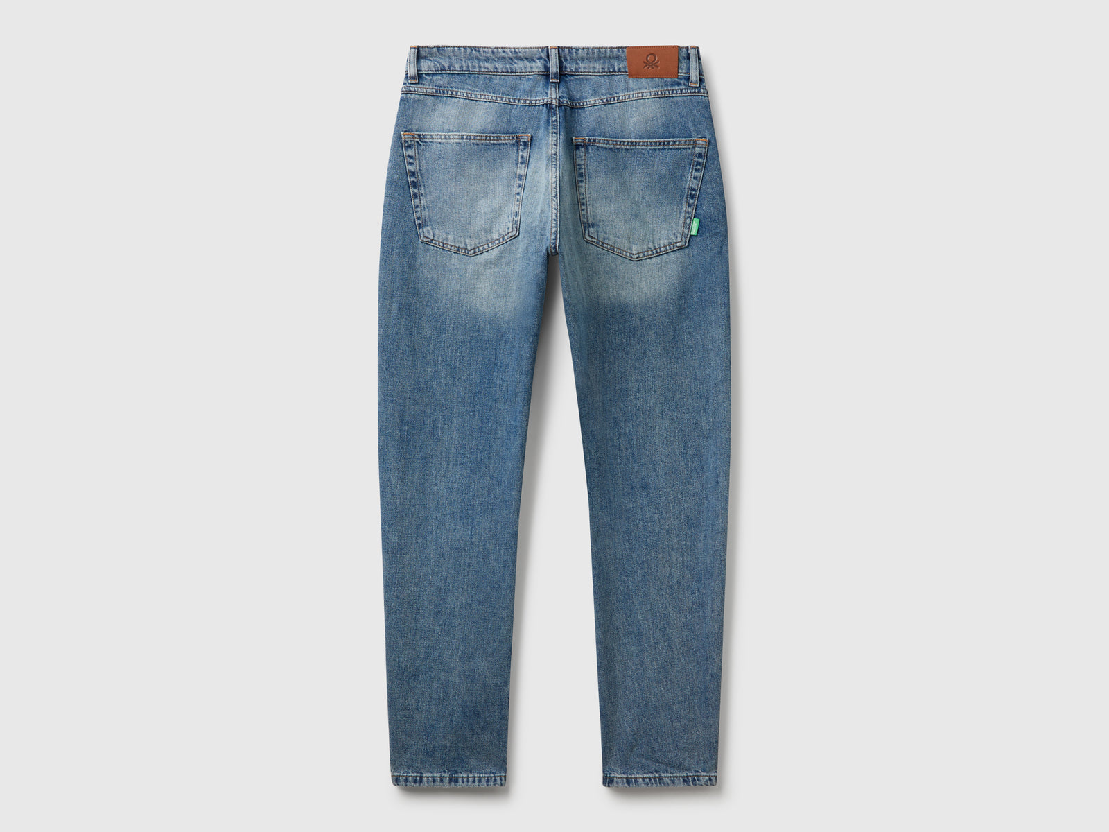 Jeans regular fit da uomo azzurro 2 | Benetton Outlet