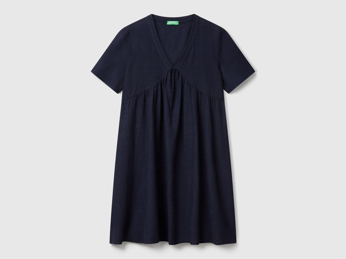 Vestito corto ampio