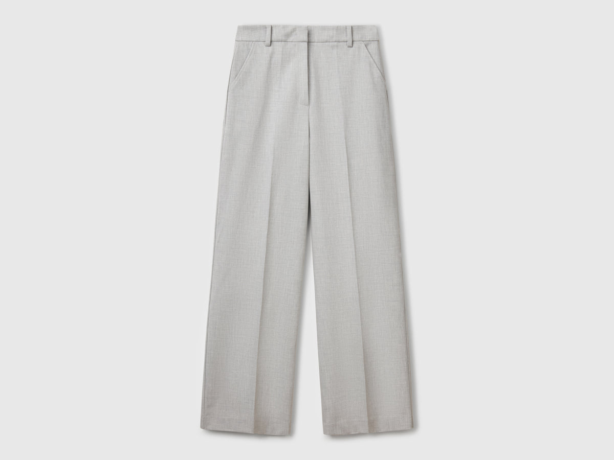 Pantaloni ampi fluidi