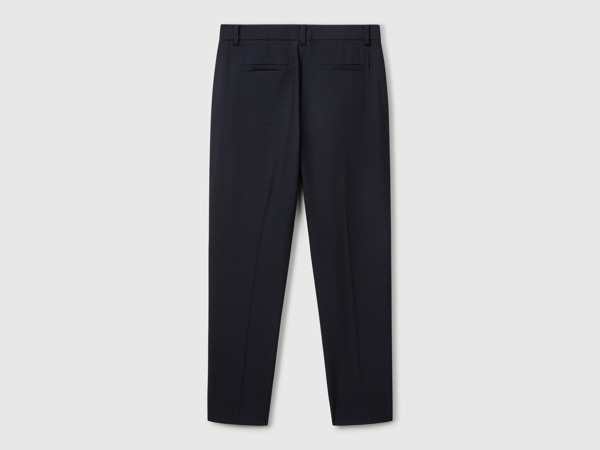 Slim fit fluid trousers