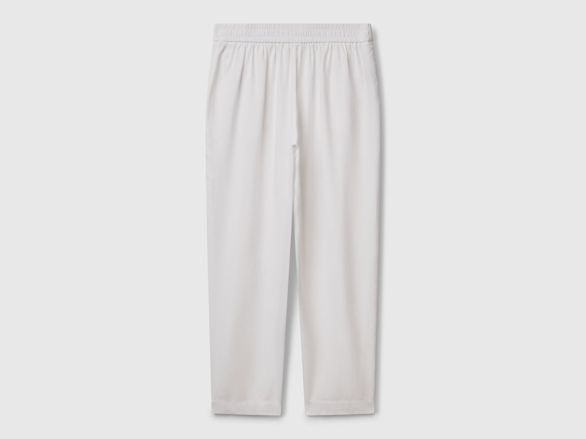 Pantaloni fluidi con pinces