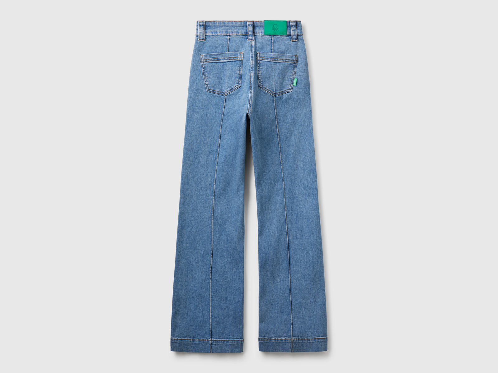 Jeans flare fit a vita alta da donna azzurro 2 | Benetton Outlet