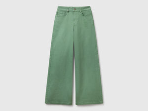 Pantaloni wide fit