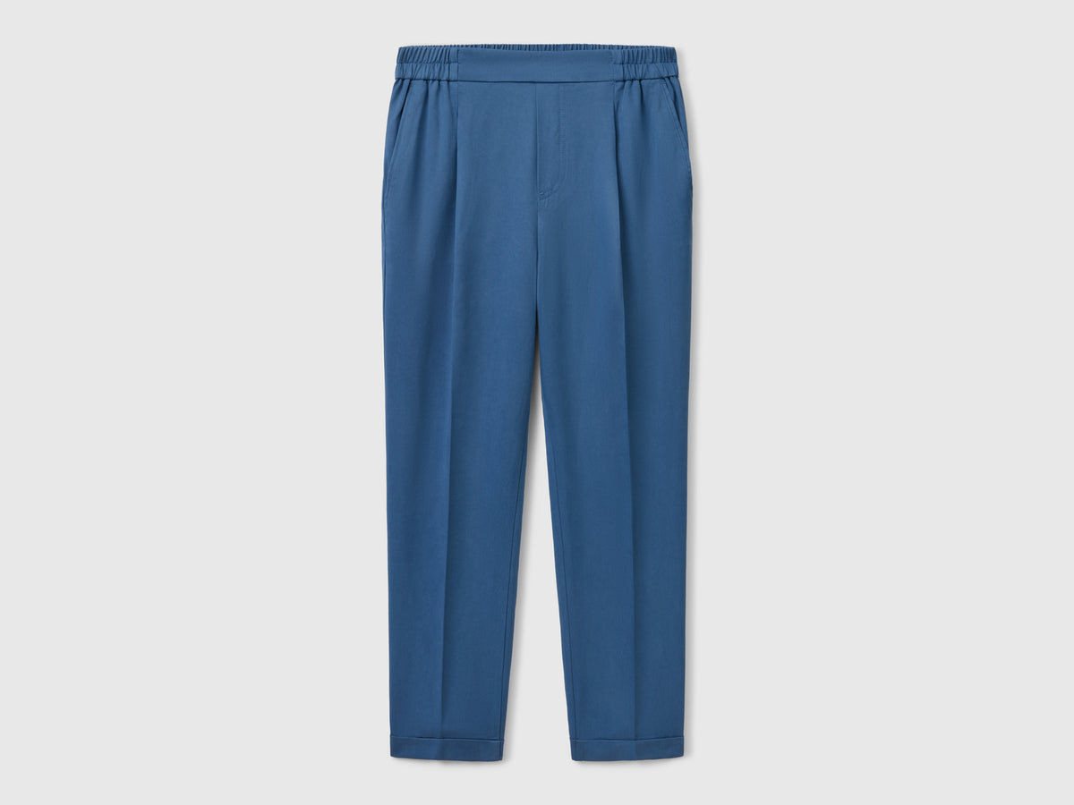 Pantaloni fluidi con risvolto