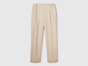 Pantaloni fluidi con risvolto