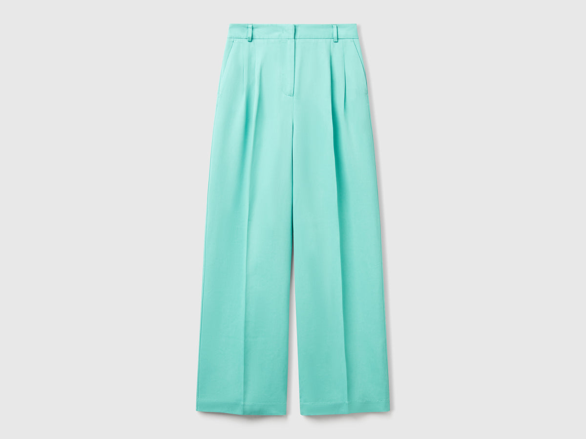 Pantaloni ampi fluidi