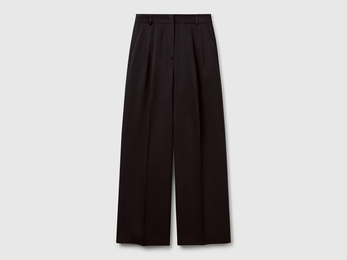 Pantaloni ampi fluidi