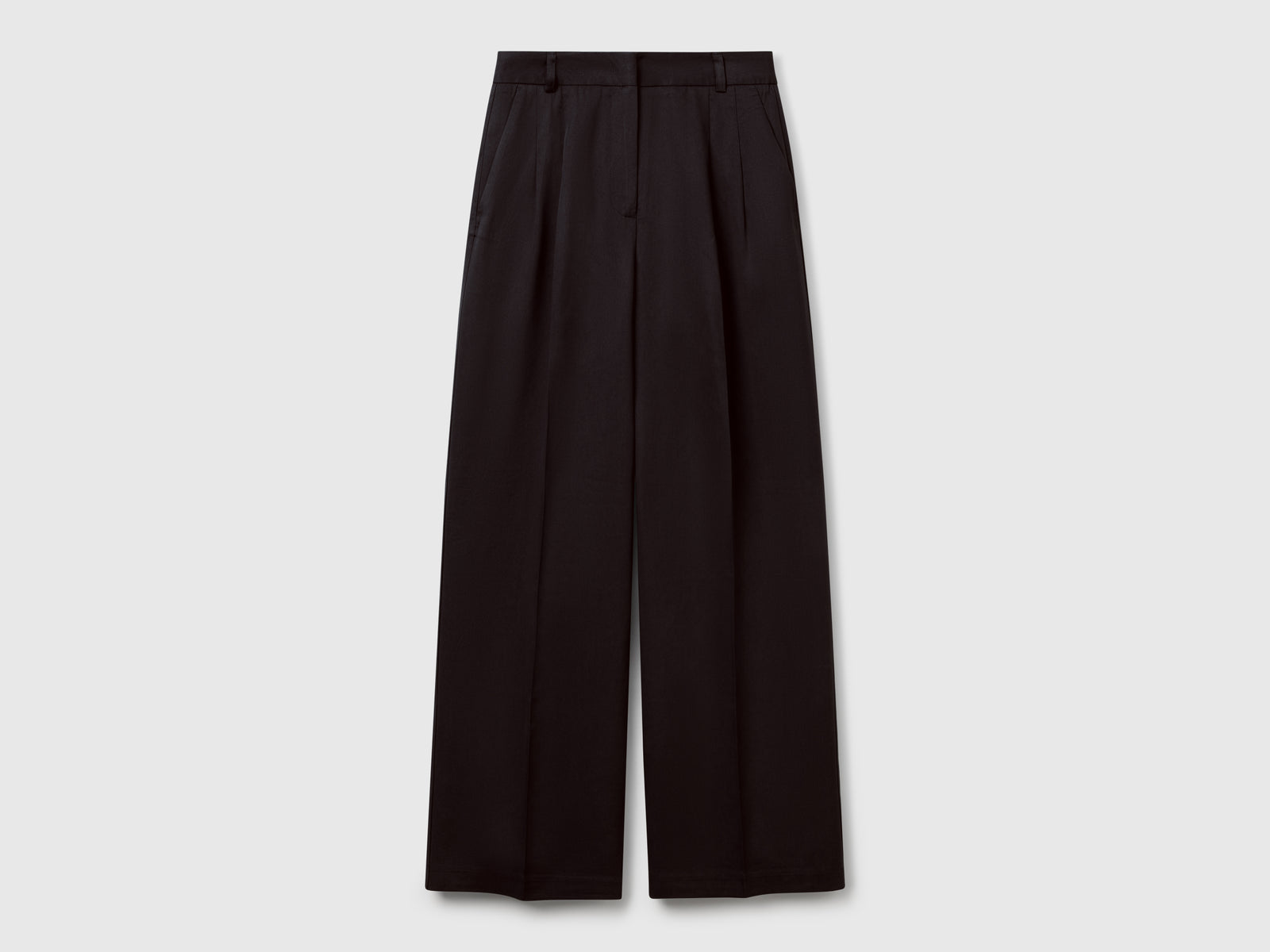 Pantaloni ampi fluidi da donna nero | Benetton Outlet