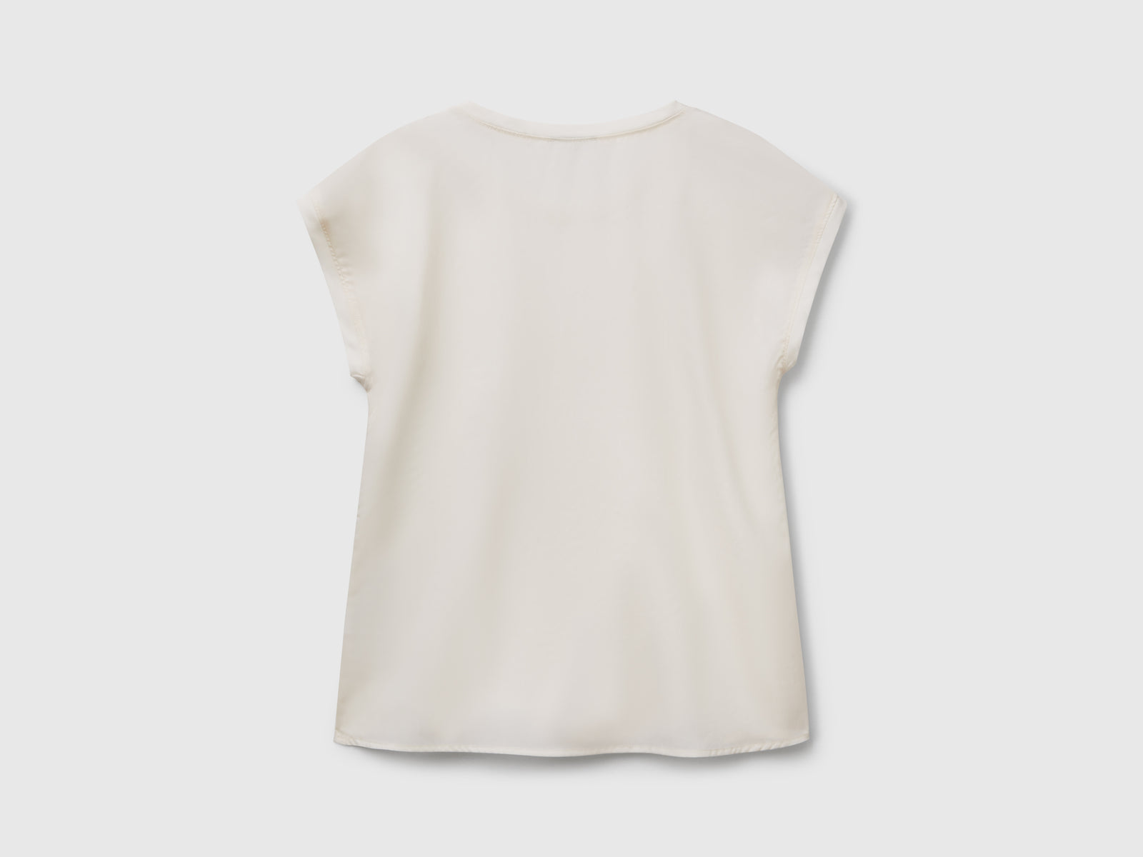 Blusa fluida da donna bianco panna 2 | Benetton Outlet