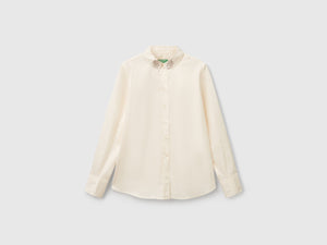 Camicia con colletto ricamato