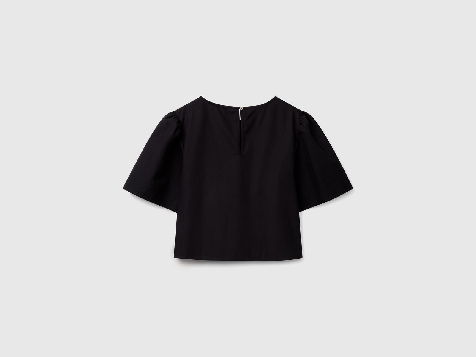 Blusa svasata con manica volant da donna nero 2 | Benetton Outlet