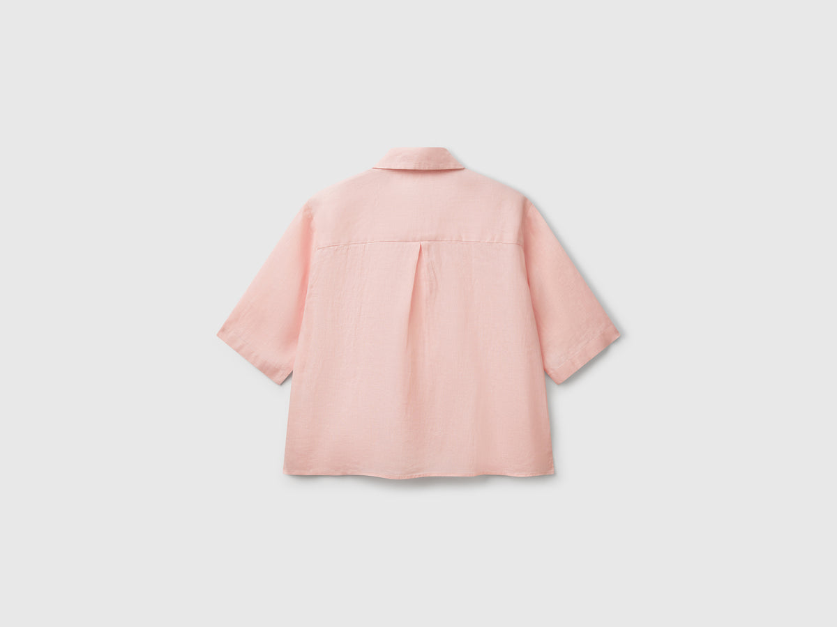 Short shirt in pure linen