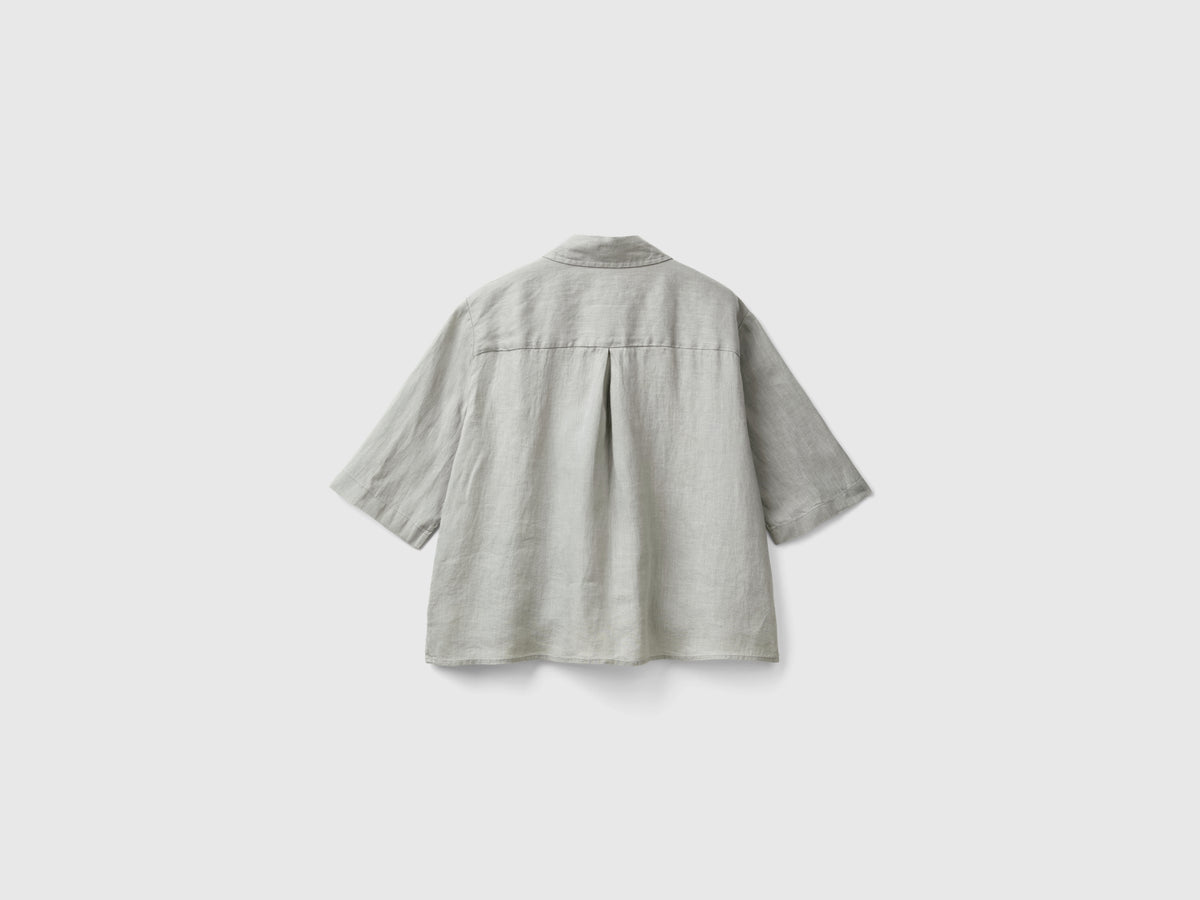 Short shirt in pure linen