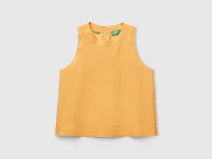 Sleeveless top in pure linen