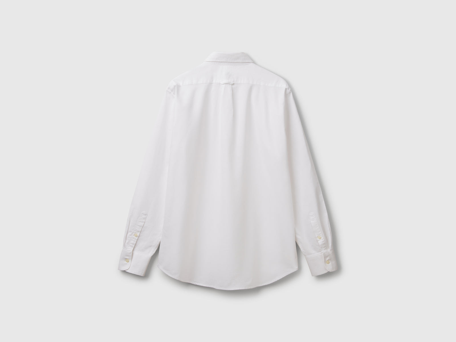 Camicia regular fit button down da uomo bianco 2 | Benetton Outlet