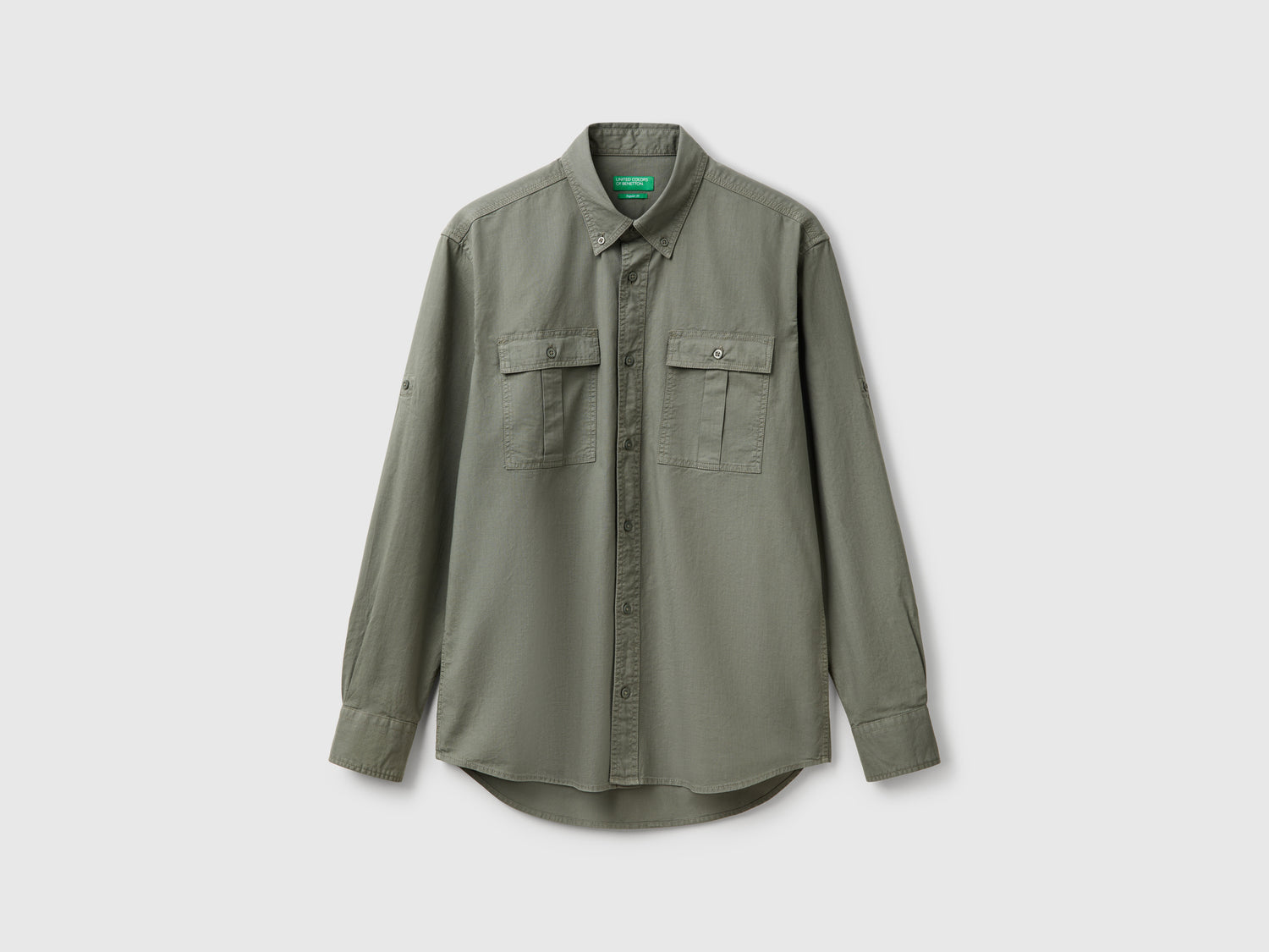 Camicia slim fit button down da uomo verde militare | Benetton Outlet