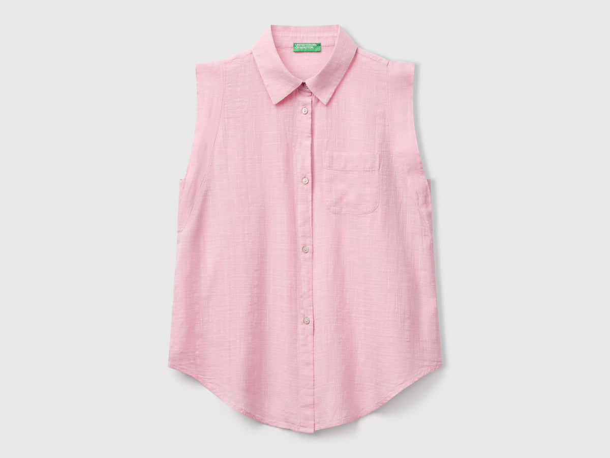 Camicia smanicata con nodo