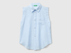 Camicia smanicata con nodo