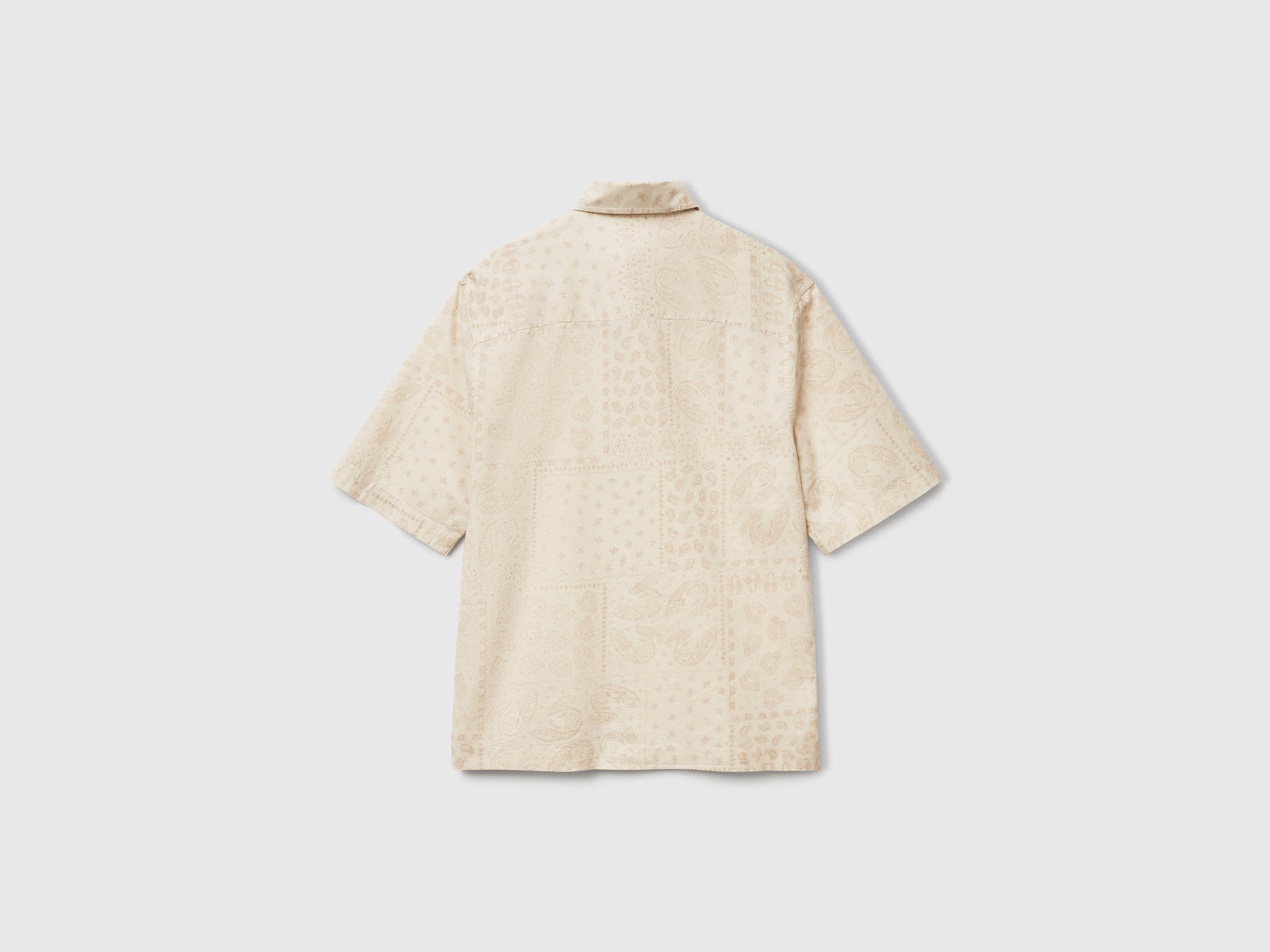 Camicia fantasia a manica corta da uomo beige 2 | Benetton Outlet