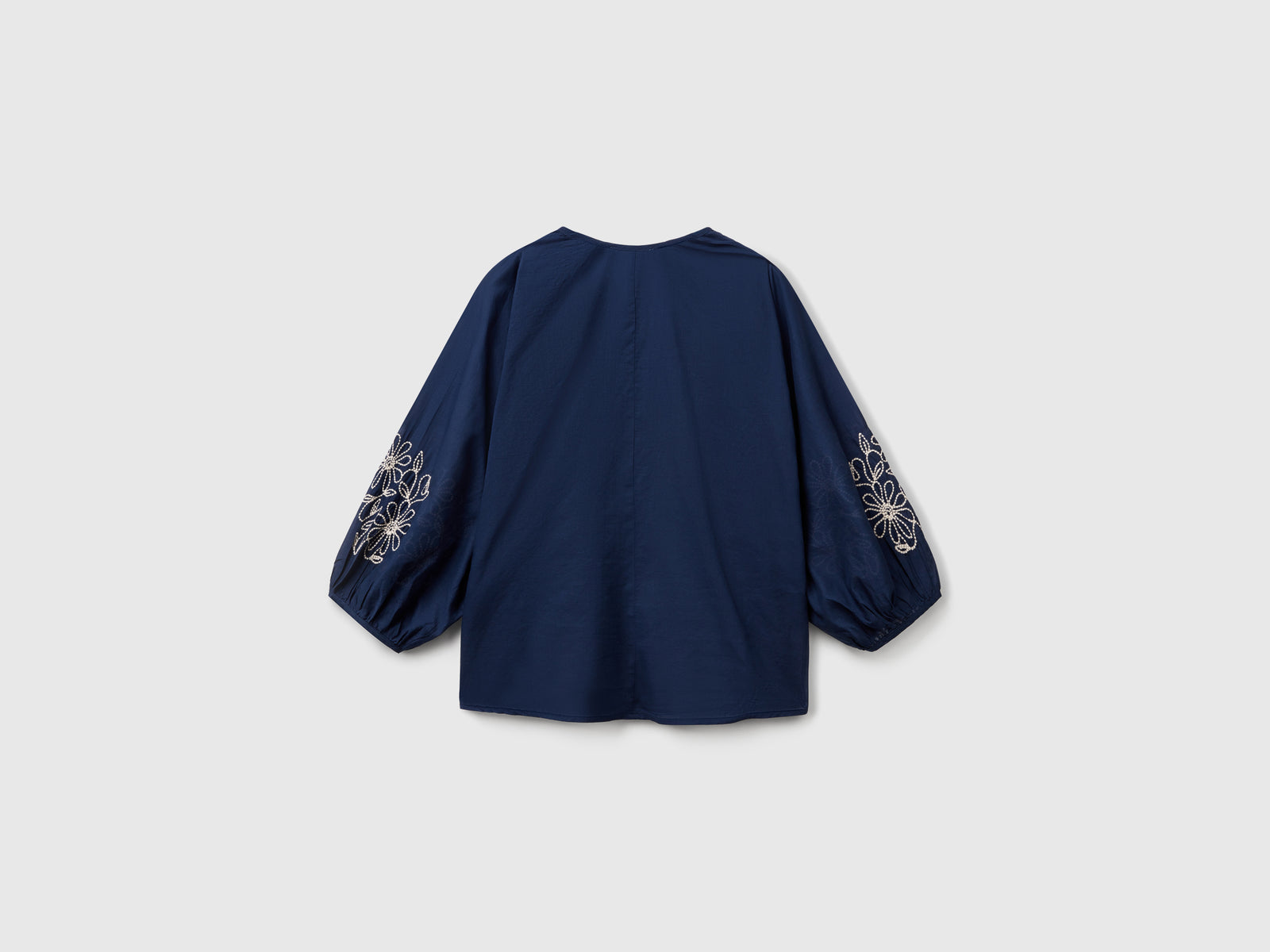 Blouse with floral embroidery da donna blu scuro 2 | Benetton Outlet