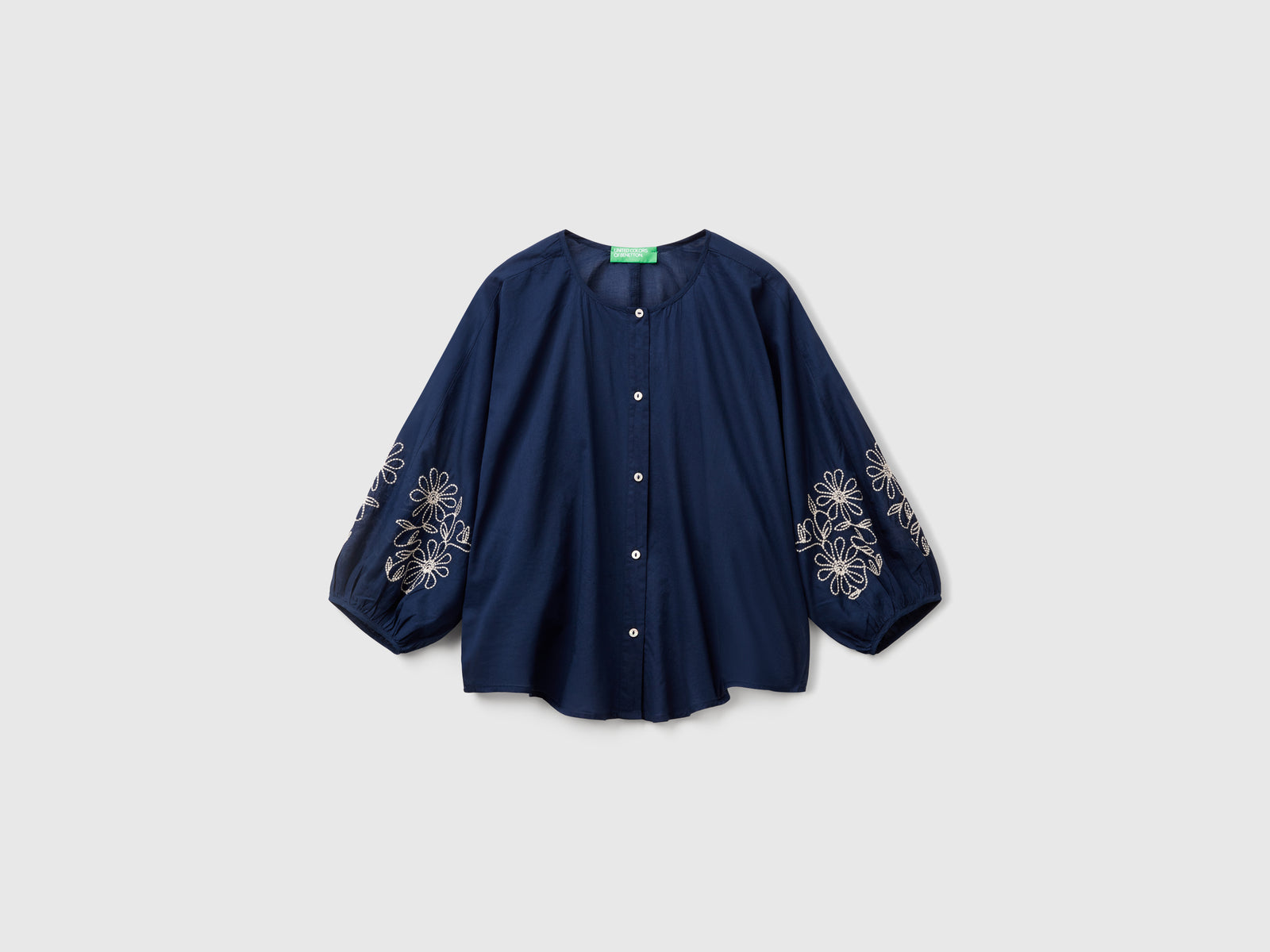 Blouse with floral embroidery da donna blu scuro | Benetton Outlet