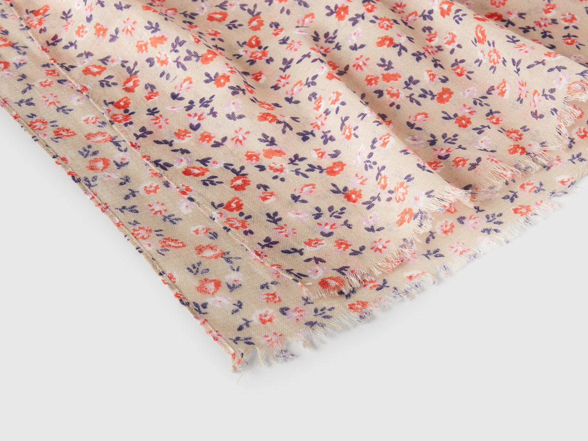 Sciarpa con stampa floreale