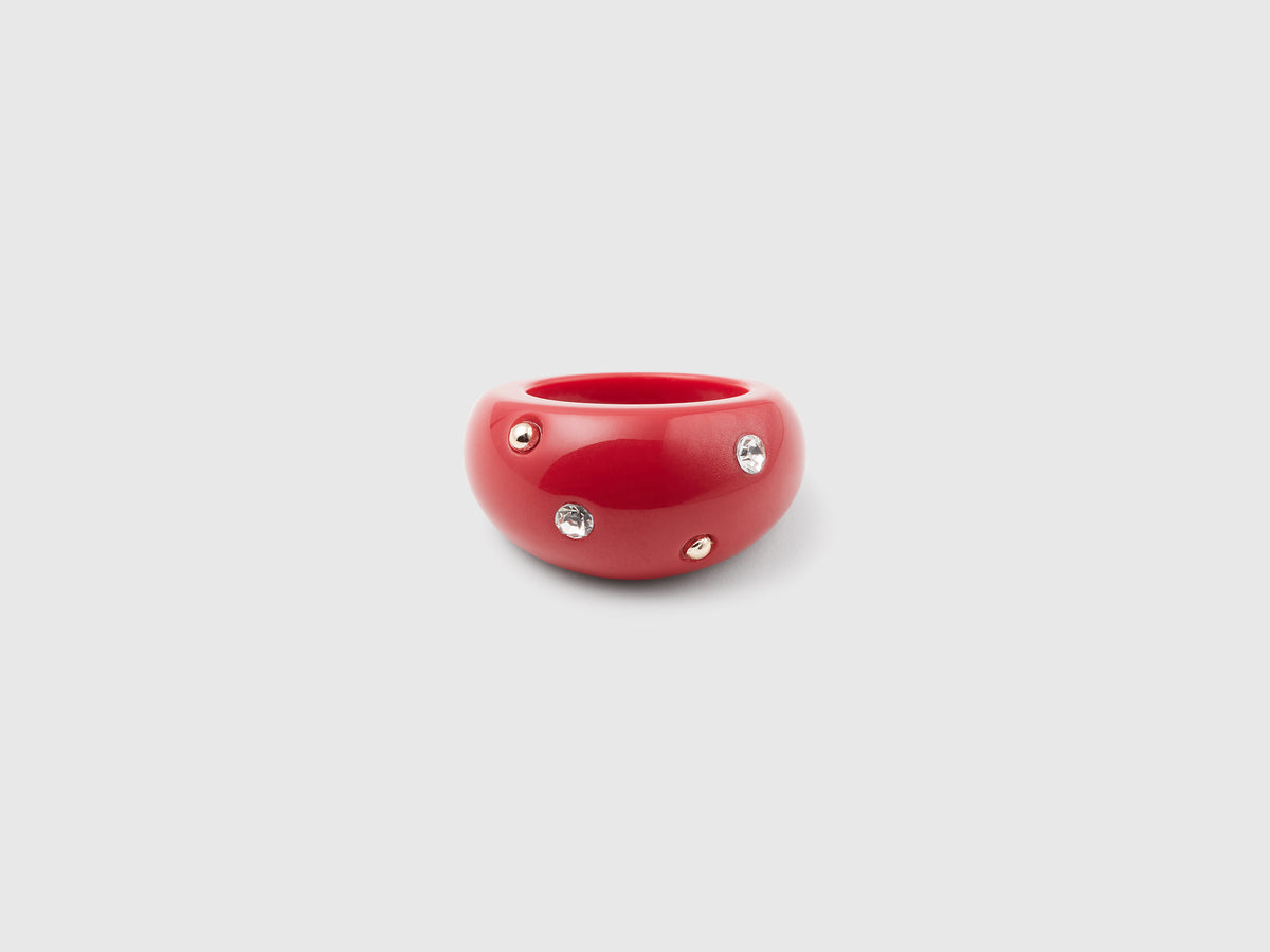 Anello mattone con strass e borchie
