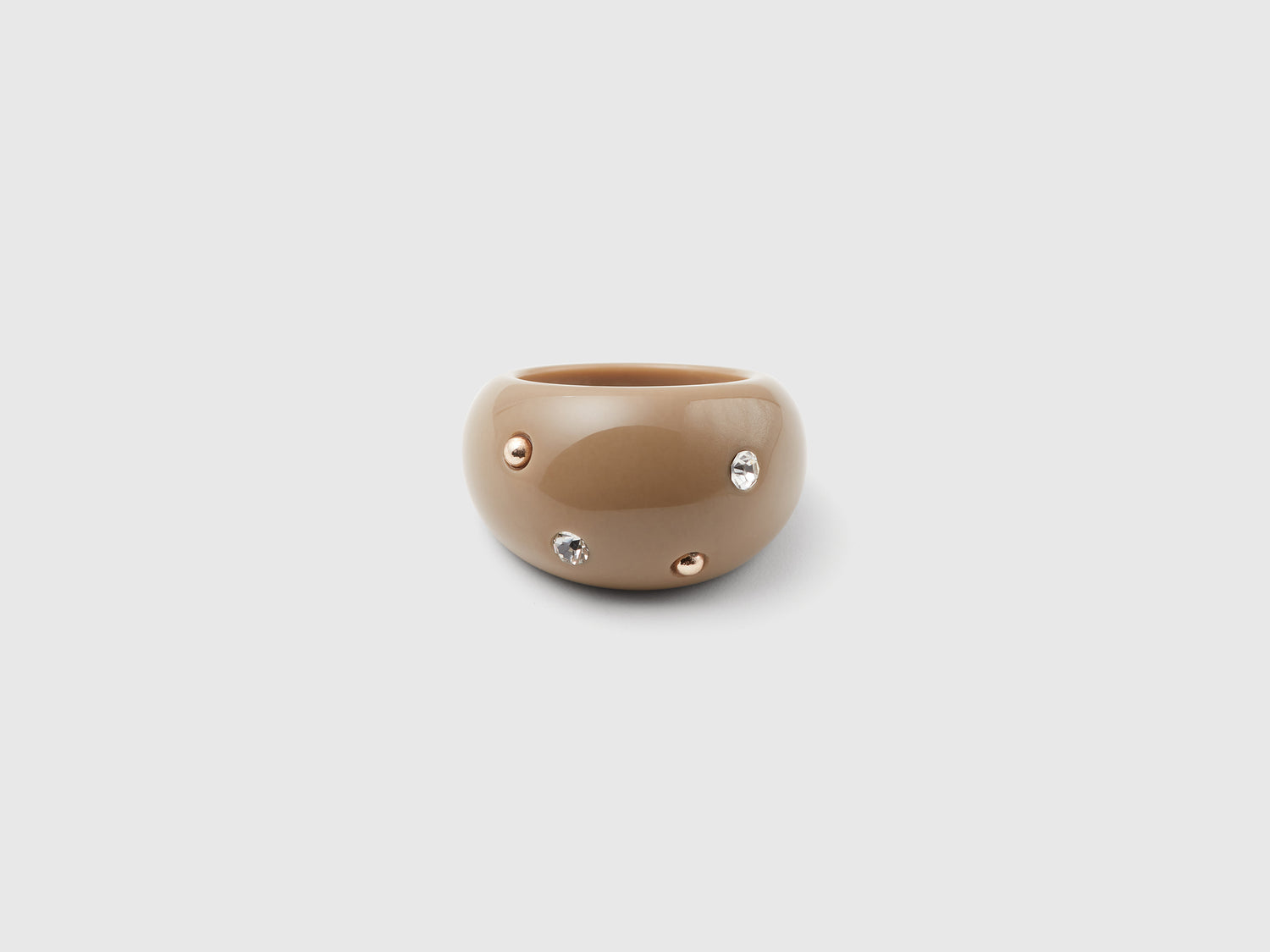 Anello con strass e borchie da donna cammello | Benetton Outlet