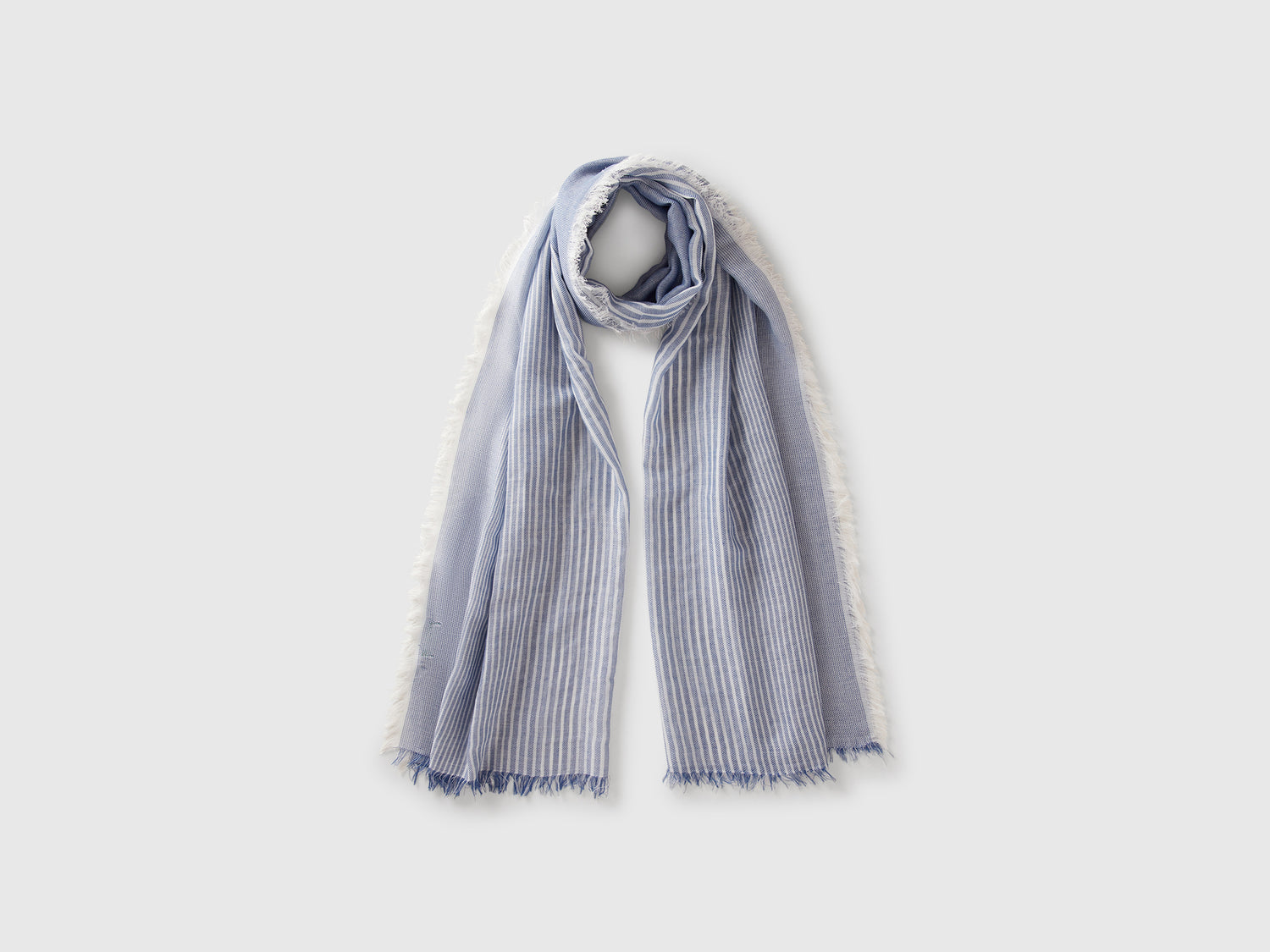Sciarpa leggera con righe da uomo blu | Benetton Outlet