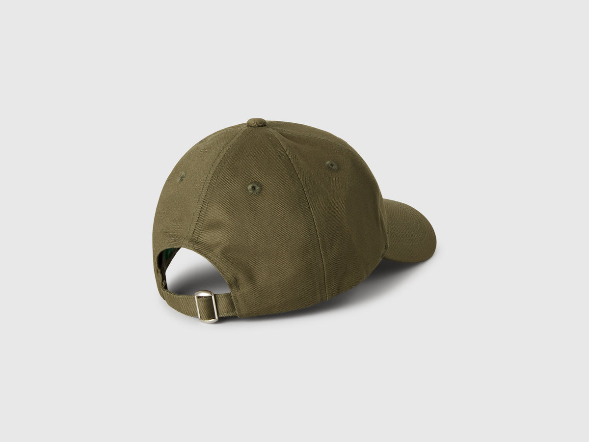 Cappello baseball con logo ricamato