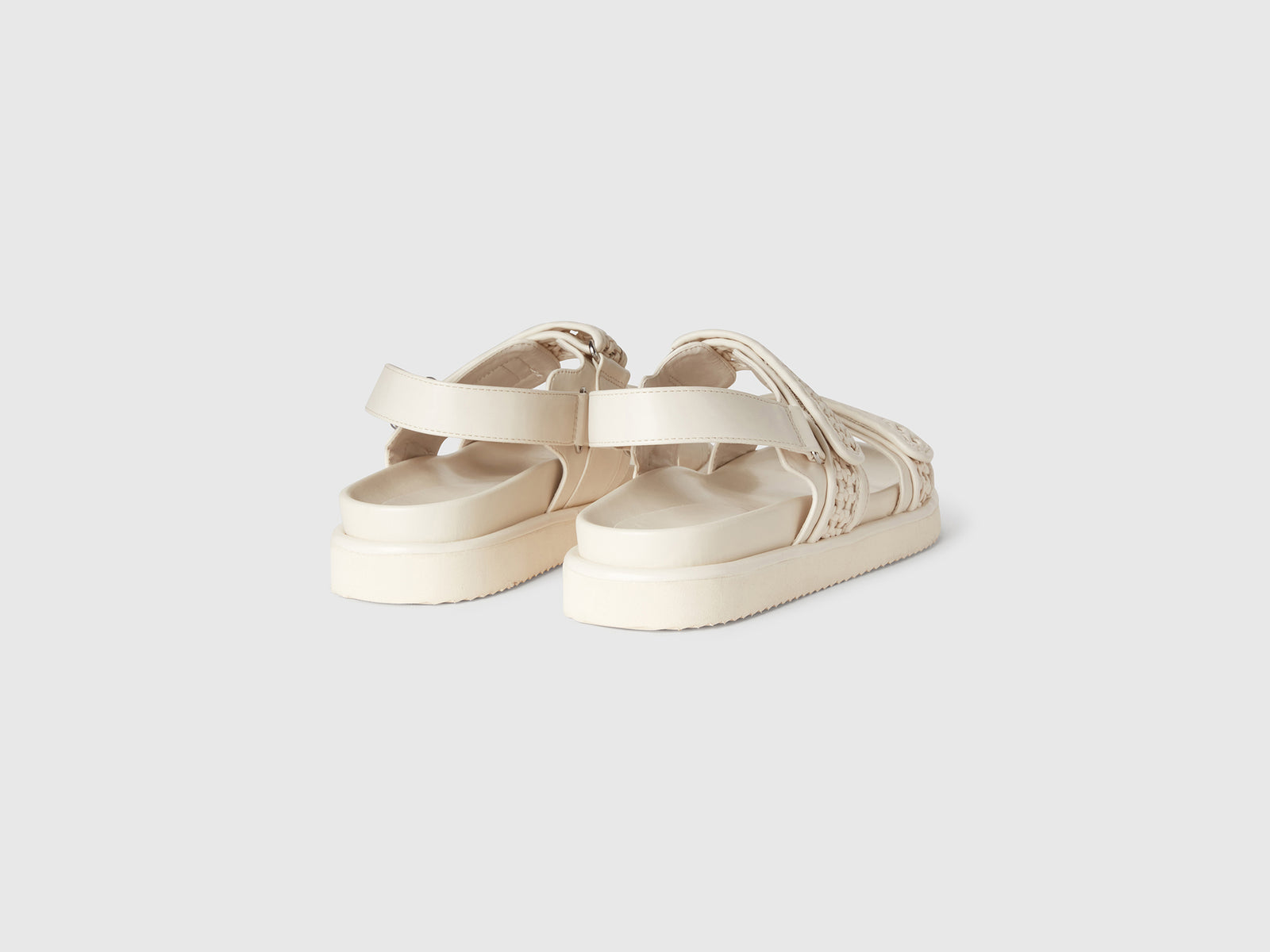 Open sandals in coated fabric da donna bianco panna 2 | Benetton Outlet