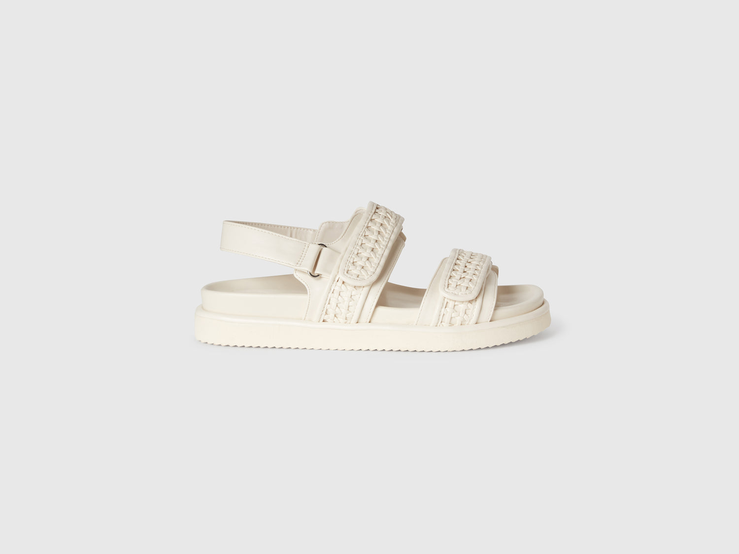 Open sandals in coated fabric da donna bianco panna | Benetton Outlet