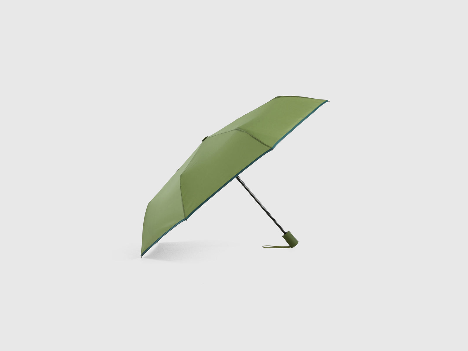 Ombrello da uomo verde militare 3 | Benetton Outlet