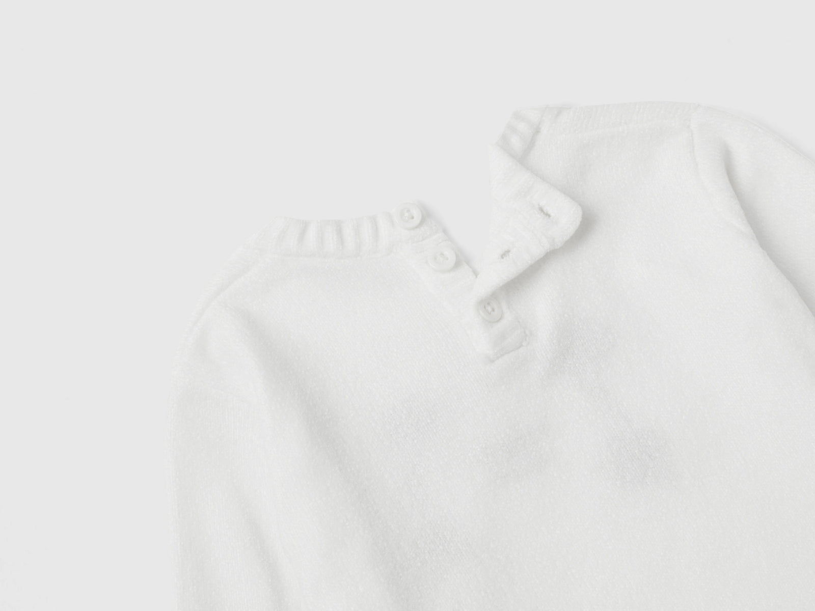 Maglioncino in ciniglia con intarsio da neonato bianco panna 2 | Benetton Outlet