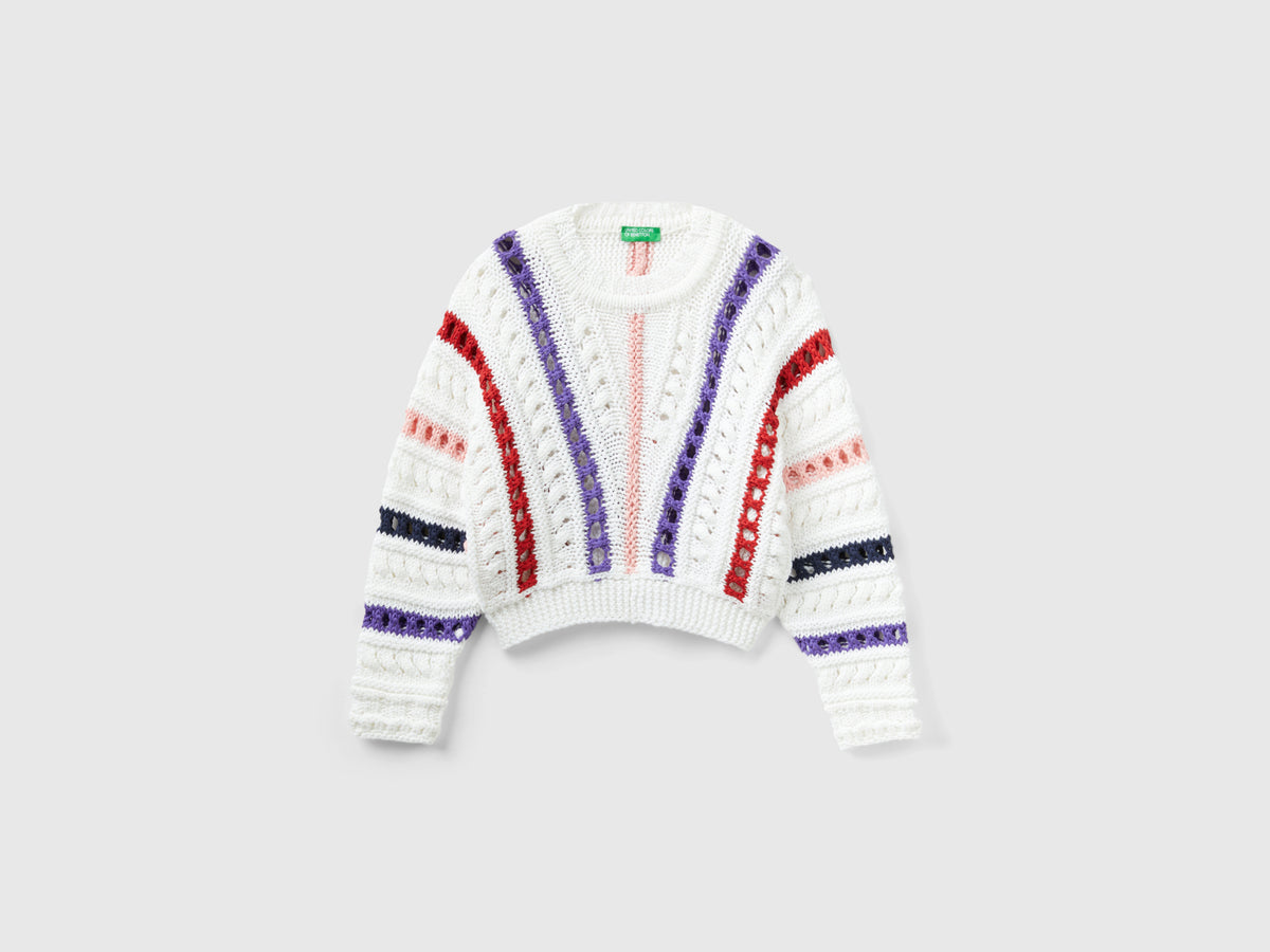Maglia con trecce e trafori