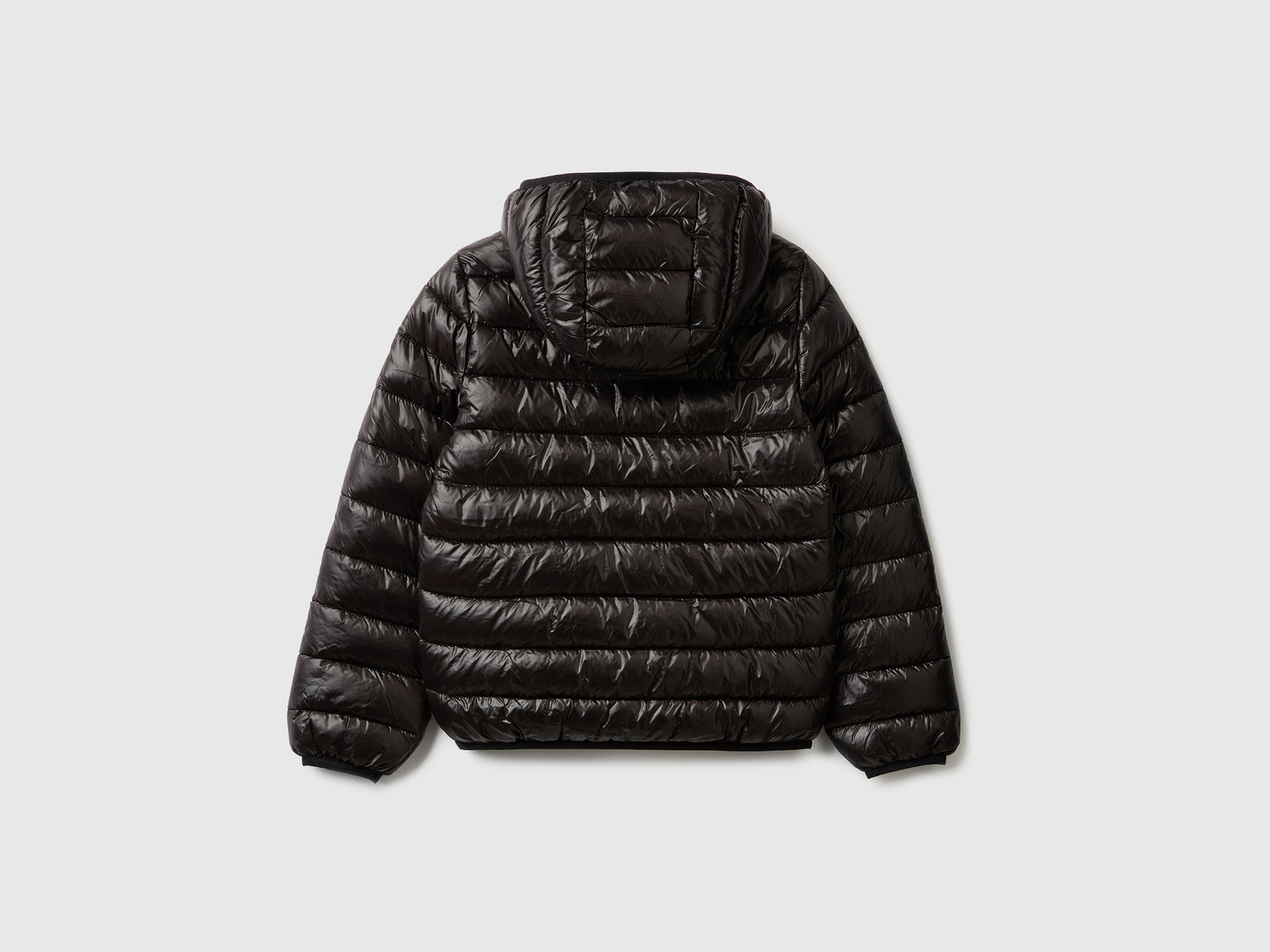 Giubbino imbottito con cappuccio da bambina nero 2 | Benetton Outlet