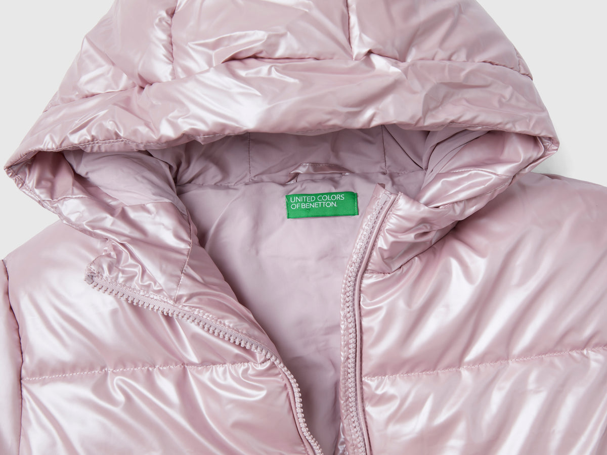 Piumino in nylon lucido