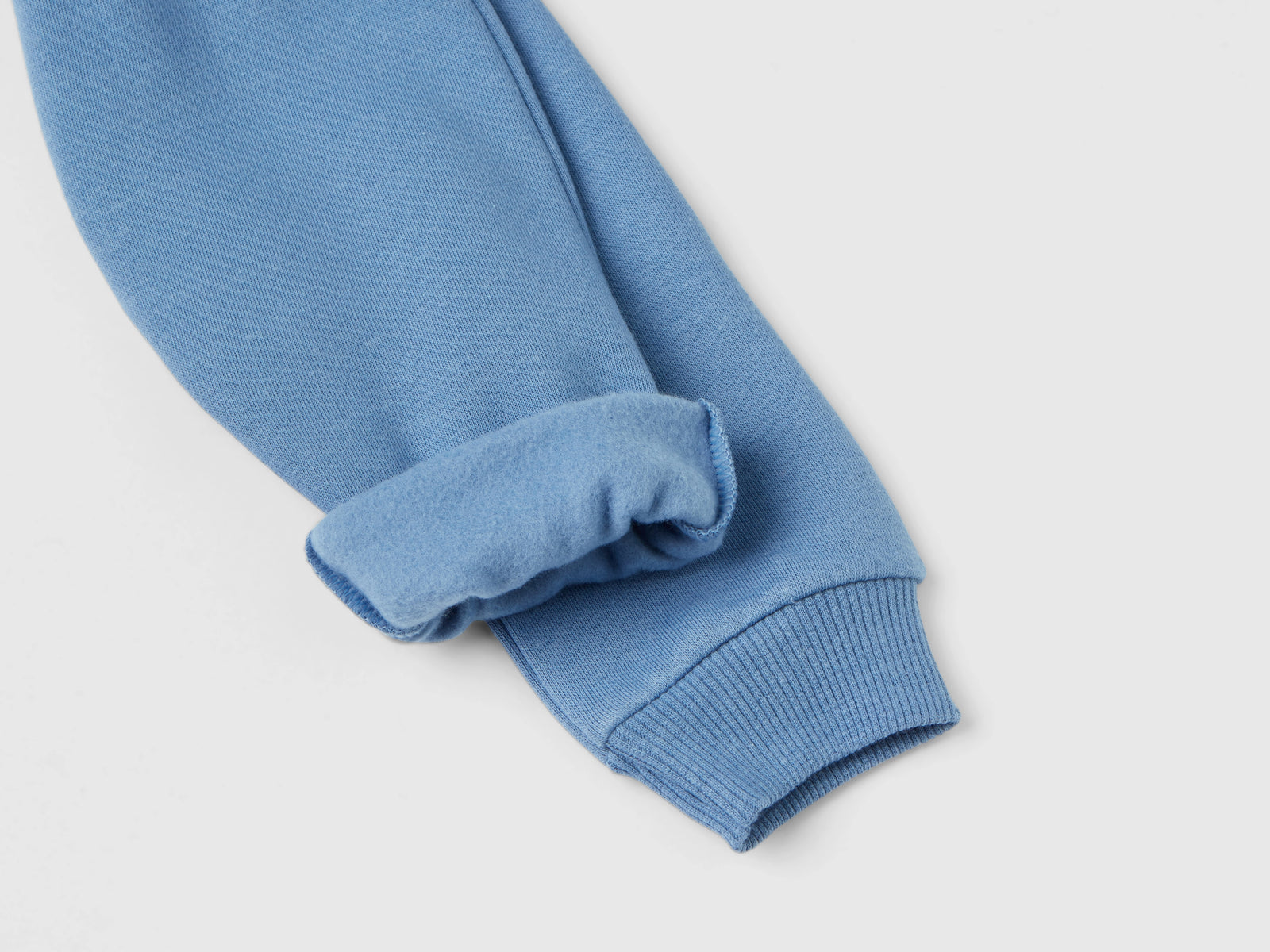 Joggers in recycled fabric da neonato azzurro 2 | Benetton Outlet